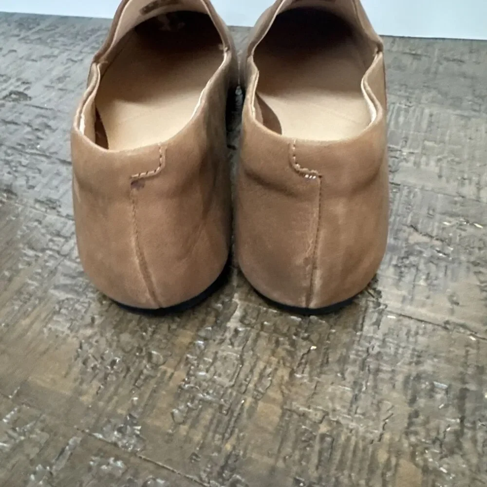 Clarks Womens Pure Slip Loafers Size 11.5 Camel Tan Suede Flats Shoes Square Toe